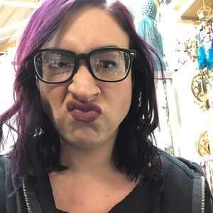 Meet your Posher, Jessica